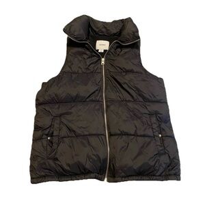 Old Navy Puffer Vest Women’s Medium Black Cozy Winter